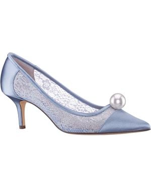 Nina Bence-icy Blue