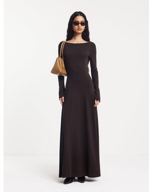 NINETY PERCENT Roxie Scoop Back Maxi With Princess Seams In Bitter Chocolate - White