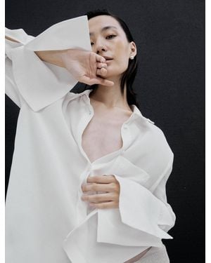 NINETY PERCENT Signature Shirt In White - Grey