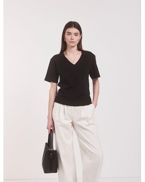 NINETY PERCENT Compact Cotton V Neck T-shirt In Black - Natural