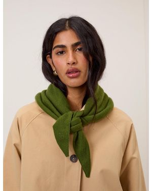 Nobody's Child Triangle Scarf - Green