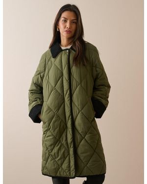 Nobody's Child Contrast Collar Quilted Coat - Green