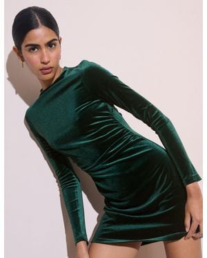 Nobody's Child Emerald Long Sleeve Velvet Marilyn Mini Dress - Green