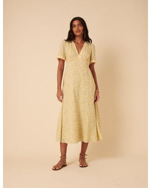 Nobody's Child Butter Ditsy Floral Kharian Midi Dress - Natural
