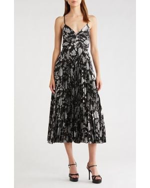 Astr Saoirse Floral Metallic Pleated Mini Dress - Black