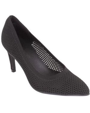Tahari Everest Pointed Toe Pump - Black