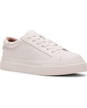 Blondo Venna Waterproof Sneaker - White