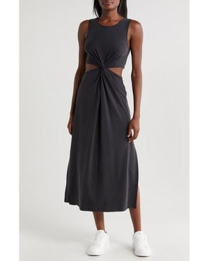 Beyond Yoga Around The World Front Twist Midi Dress - Black
