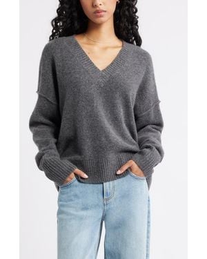BP. Oversize Cozy V-Neck Sweater - Gray