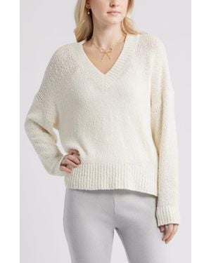 BP. Oversize V-Neck Sweater - White