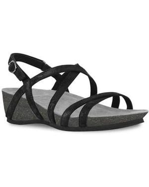 Munro Tarifa Strappy Wedge Sandal - Black