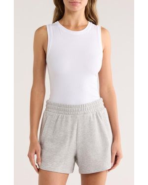 90 Degrees Seamless Aeroflex High Neck Tank - White