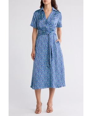 Tahari Geometric Print Short Sleeve Midi Shirtdress - Blue