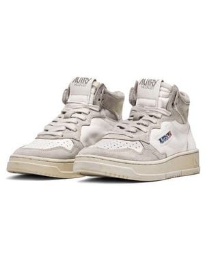Autry Medalist Mid High Top Sneaker - White