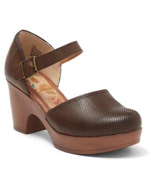 B O C BY BØRN Gia Chunky Platform Heel - Brown