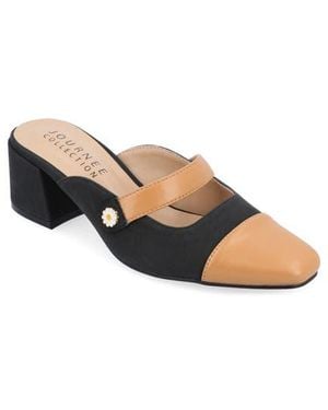 Journee Collection Dalla Pump - Black