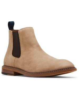 Steve Madden Estiban Chelsea Boot - Brown
