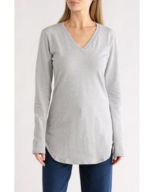 Go Couture V-Neck Long Sleeve Knit T-Shirt - Gray