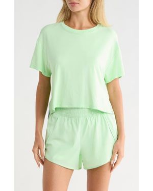 90 Degrees Seamless Echo High-Low Crop T-Shirt - Green