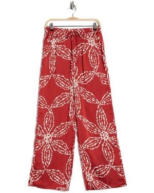 Halogen® Printed Soft Wide Leg Pants - Red