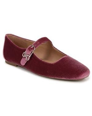 Sam & Libby Fredi Mary Jane Flat