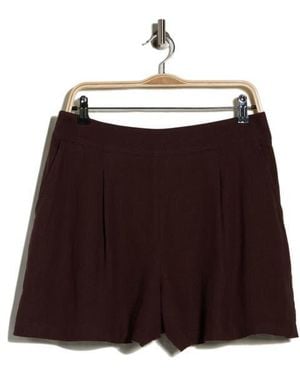 Matty M Linen Blend Shorts - Red