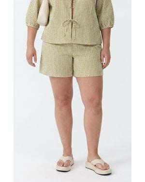 Vero Moda Gingham Shorts - Natural
