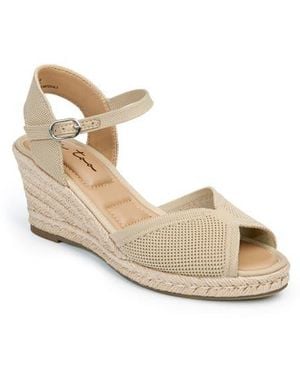 Me Too Sunni Wedge Sandal - Natural