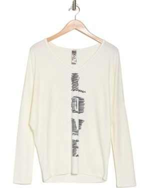 Go Couture Spring V-Neck Long Sleeve Pullover - White