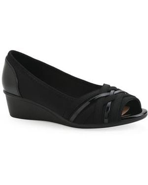 White Mountain Boldest Wedge Peep Toe Pump - Black