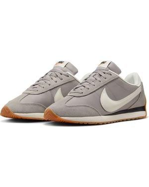 Nike Pacific Low Top Sneaker - Gray