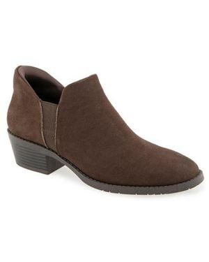 Kenneth Cole Stella Bootie - Brown