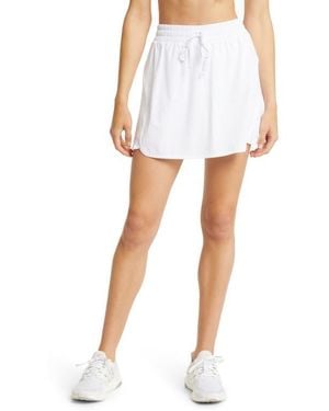 Beyond Yoga Stride Lined Skort - White