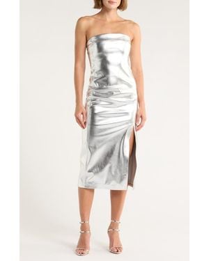 Alice + Olivia Kelly Metallic Faux Leather Skirt - White
