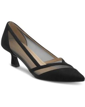 Adrienne Vittadini Slew Pump - Black