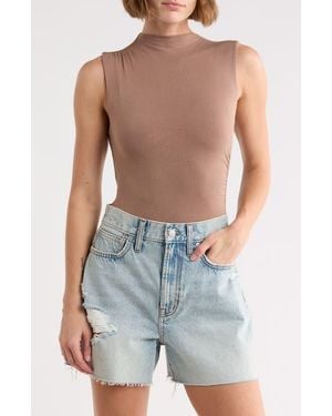 Blu Pepper Side Cinched Mock Neck Top - White