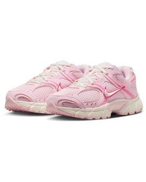 Nike V5 Rnr Sneaker - Pink