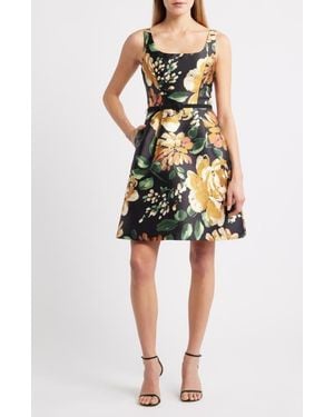 Julia Jordan Floral Cocktail Minidress - Multicolor