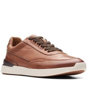 Clarks Race Lite Sneaker - Brown