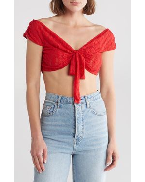 Lisa Says Gah Luna Off The Shoulder Crop Top - Red