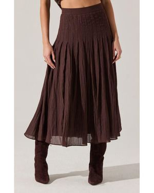 Astr Daivini Metallic Pleated Skirt - Brown