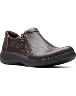 Clarks Carleigh Ray Shoe - Brown