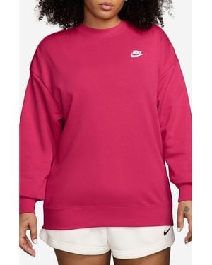 Nike Club Fleece Loose Fit Crewneck Sweatshirt - Pink