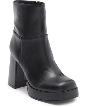 Steve Madden Izabelle Platform Boot - Black