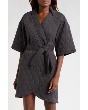 UGG Zellwood Quilted Short Robe - Black