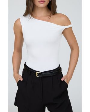 Blu Pepper Asymmetric Off-The-Shoulder Strap - White