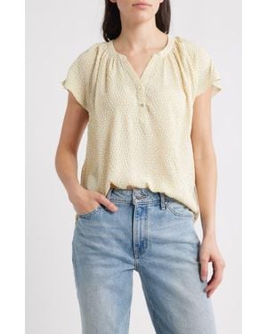 Bobeau Daisy Print Henley Top - Blue