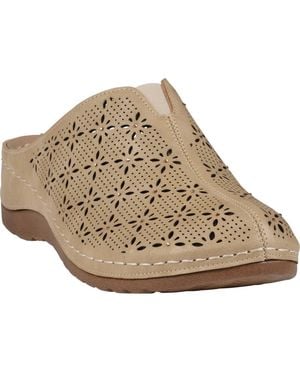 Gc Shoes Vale Laser Cut Wedge Mule - Natural