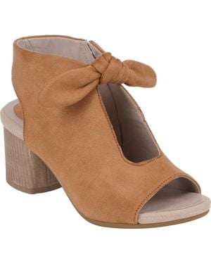 Gc Shoes Kimora Bow Block Heel Bootie - Brown