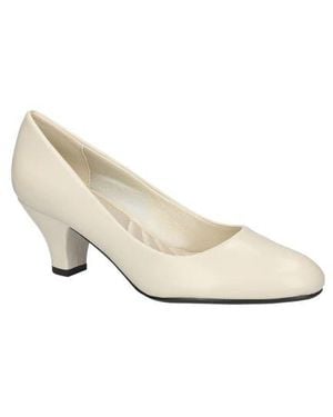 Easy Street Fabulous Almond Toe Pump - White